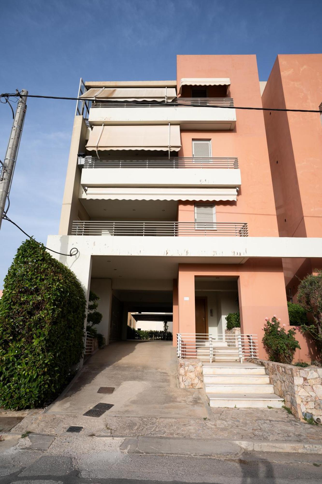 Maria'S Airport Apartment Koropi Esterno foto