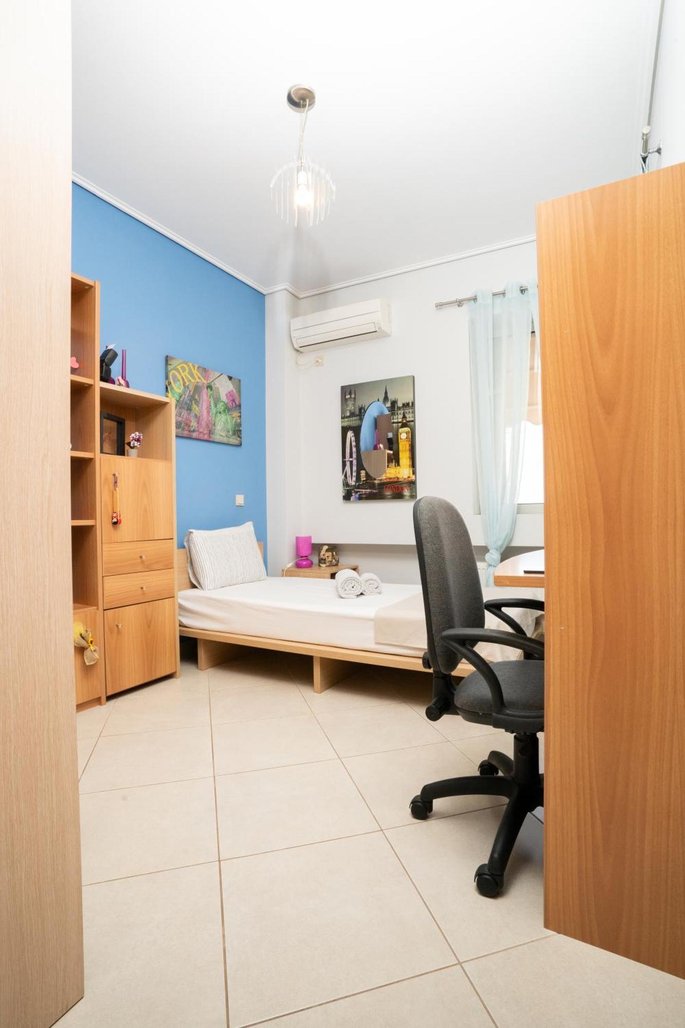 Maria'S Airport Apartment Koropi Esterno foto